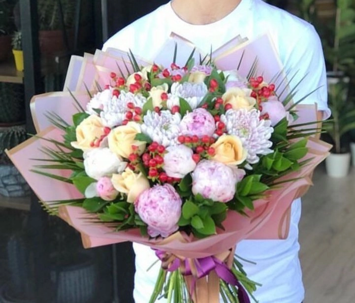 Peony Şakayı Buketi 